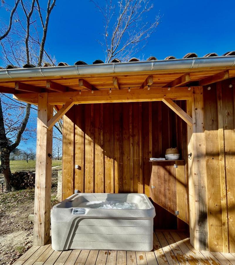 Dome Insolite Lichen Jacuzzi Et Petits-Dejeuners Inclus Gondrin المظهر الخارجي الصورة